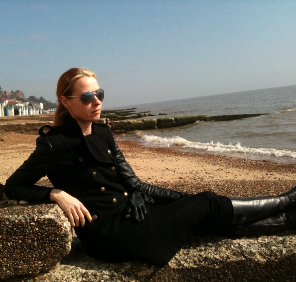 193071_10150125499704178_436488_o (1)